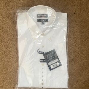 Men’s white shirt